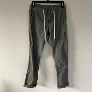 Vuori Olive Green Ripstop Pants (XS)
